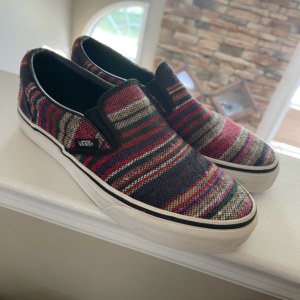 Slip On Vans Drug Rug Size 6M / 7.5W